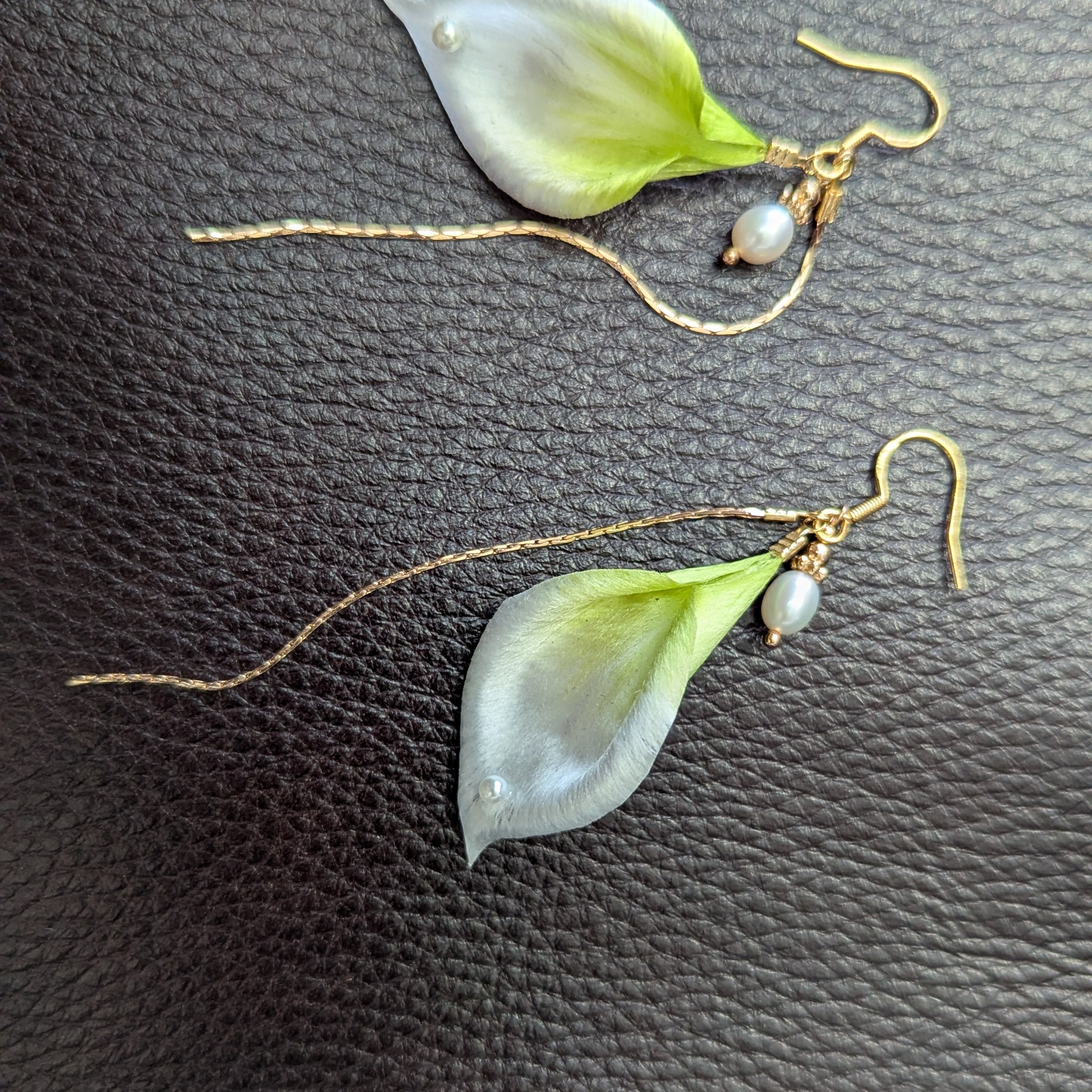 Renewal Calla Lily Brooch