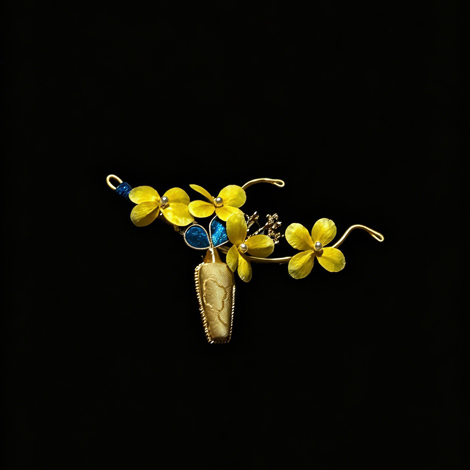 Imperial Spring Osmanthus Brooch
