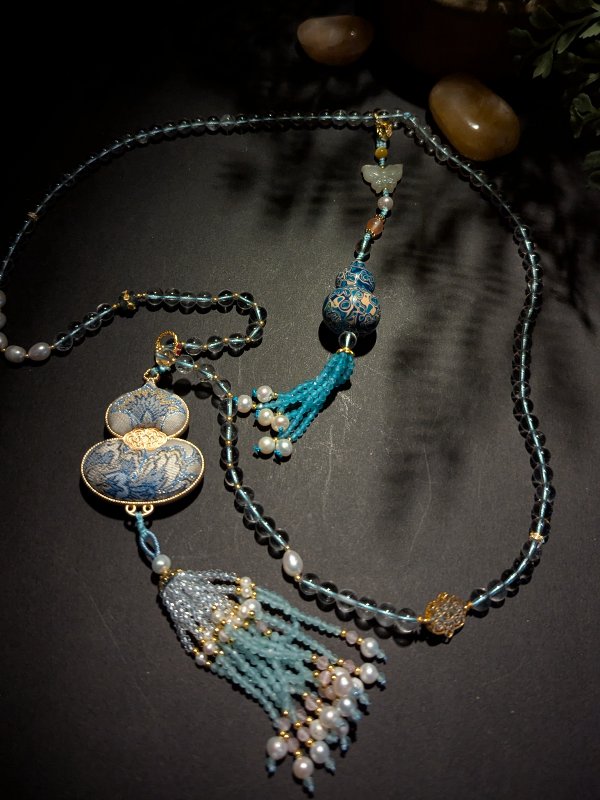 The "Hou Fu" Crystal Necklace: From the Azure Echoes Collection