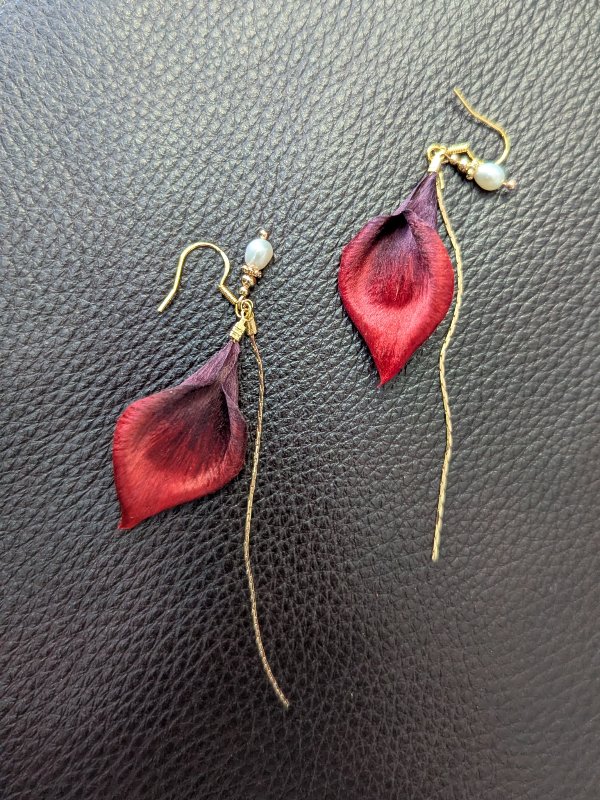 "Crimson Nocturne" Velvet Drop Earrings